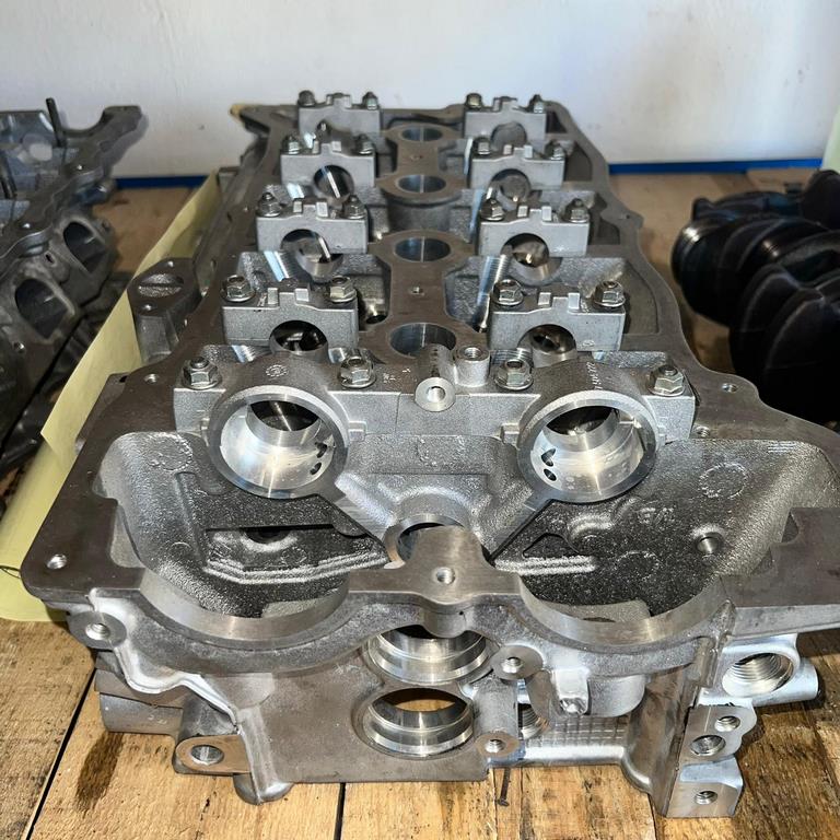 8 SERİSİ ÇIKMA PARÇA N45 1.6 975 SİKİNDİR KAPAĞI E90 E92 E46 SİLİNDİR KAPAĞI